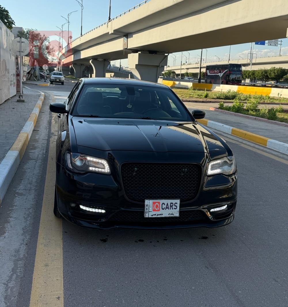 كرايسلر 300